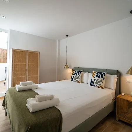 Chic Retreat Apartment *